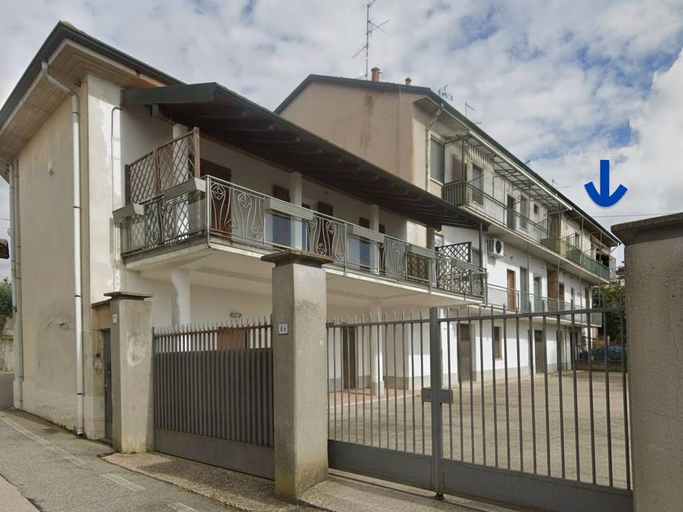 Lejlighed i Caronno Varesino, Varese - foto 1