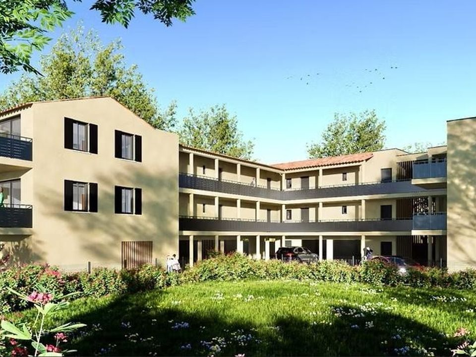 Lejlighed i Saint-Remy-de-Provence, Bouches-du-Rhone - foto 1