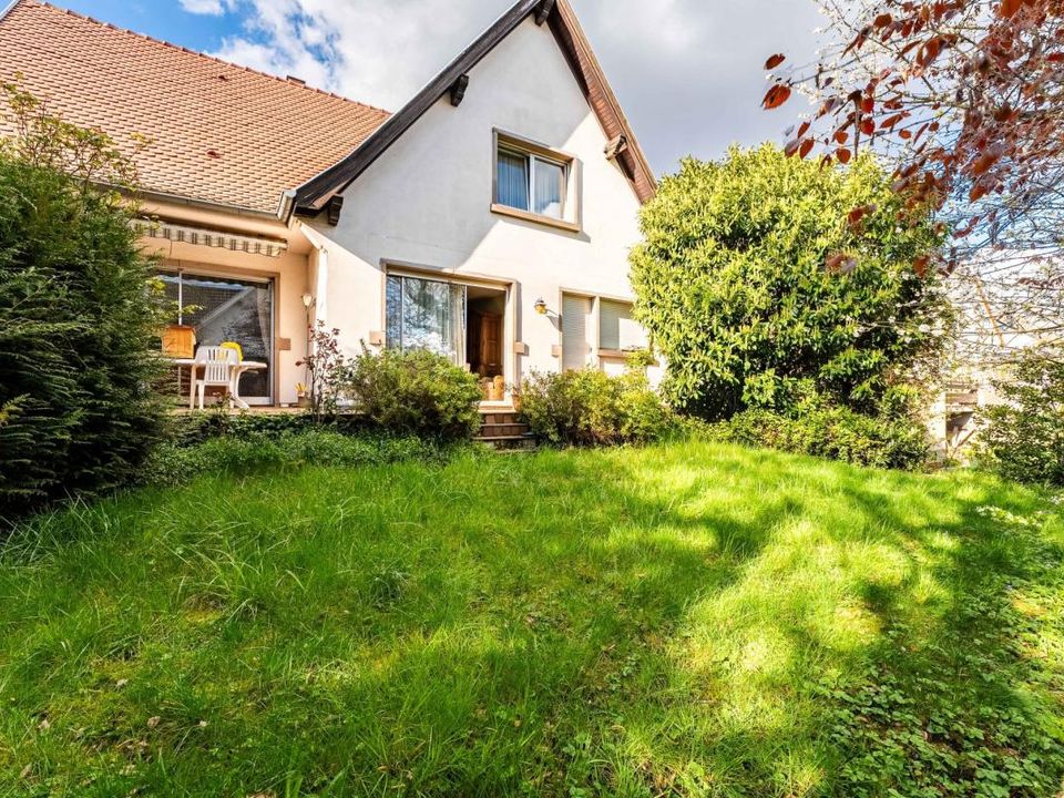 Villa a Strasbourg, Bas-Rhin - foto 1