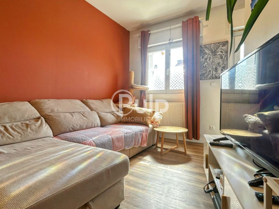 Byhus i Courrières, Pas-de-Calais - foto 2