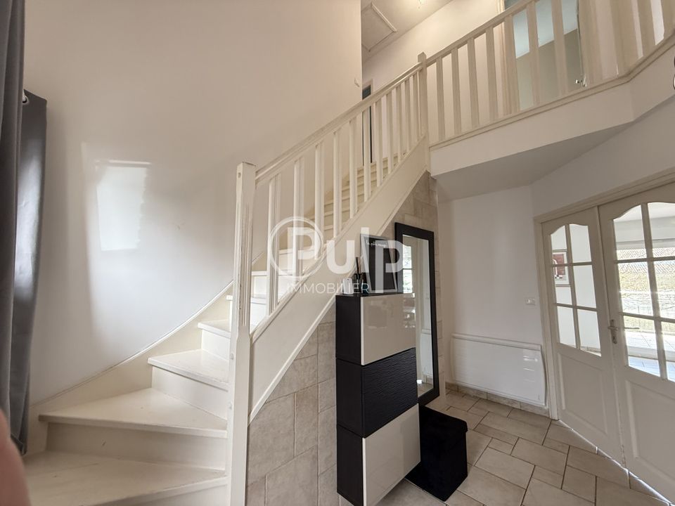 Bungalow i Hénin-Beaumont, Pas-de-Calais - foto 2