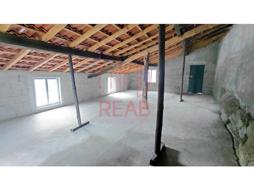 Garage i Aguiar da Beira, Guarda - foto 4
