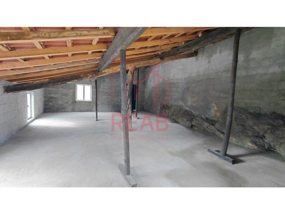 Garage i Aguiar da Beira, Guarda - foto 5