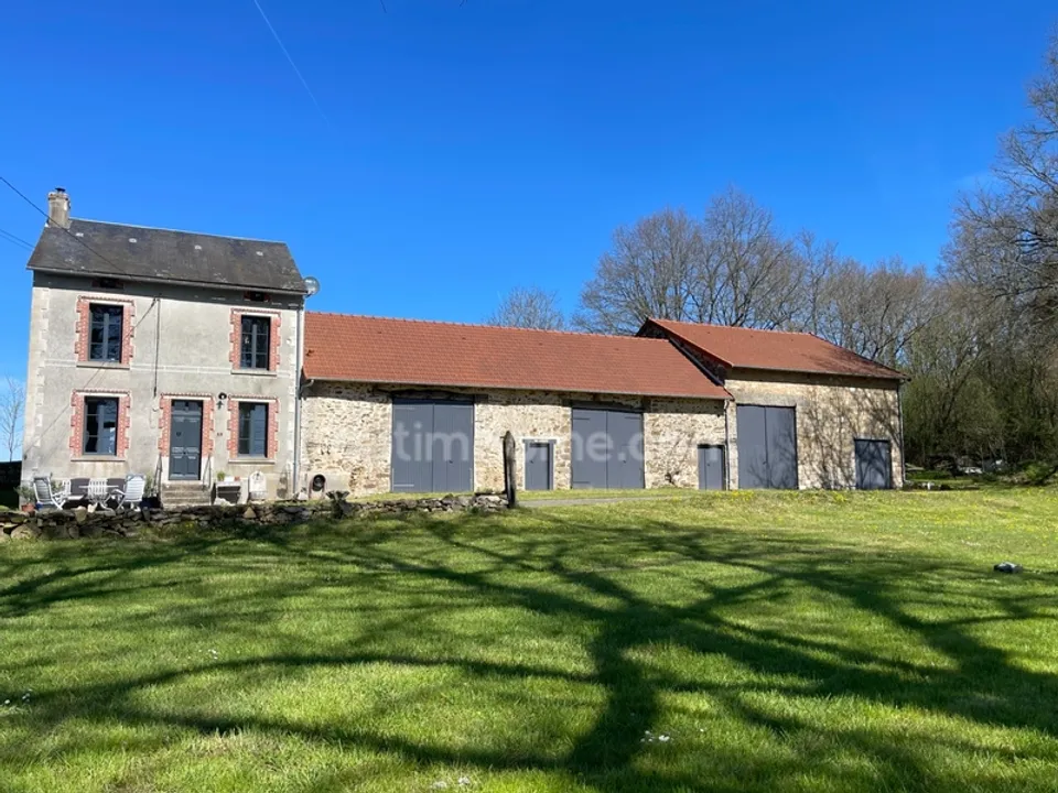 Villa i Bessines-sur-Gartempe, Haute-Vienne - bilde 1