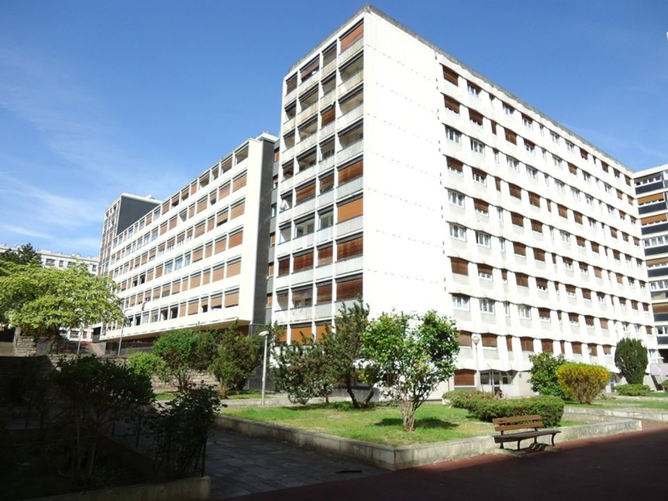 Lejlighed i Sarcelles, Val-d'Oise - foto 2