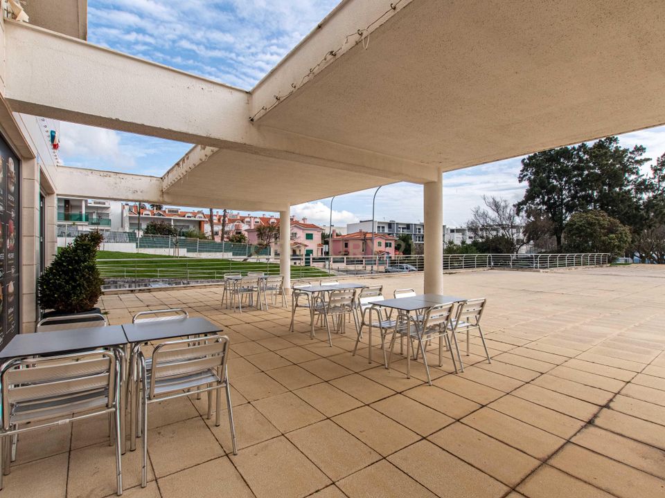 Erhvervsejendom i Oeiras, Lisbon - foto 3