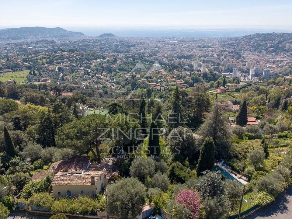 Villa i Nice, Alpes-Maritimes - foto 1