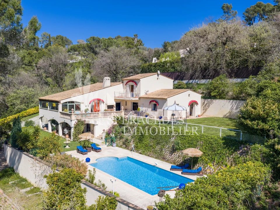 Villa i Mouans-Sartoux, Alpes-Maritimes - foto 1