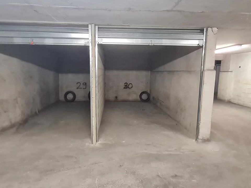 Garage in Nice, Alpes-Maritimes - foto 2