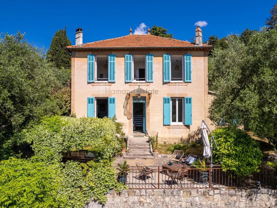 Villa i Grasse, Alpes-Maritimes - foto 1