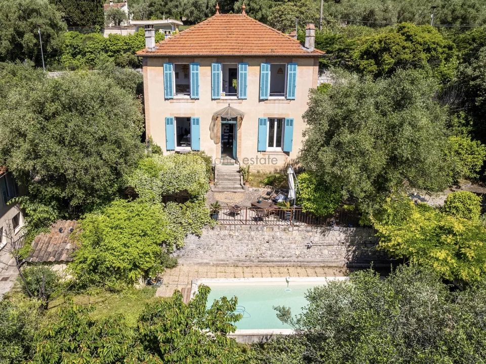 Villa i Grasse, Alpes-Maritimes - foto 1