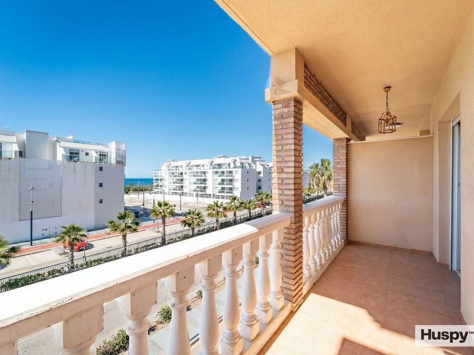 Lejlighed i Torrox, Malaga - foto 1