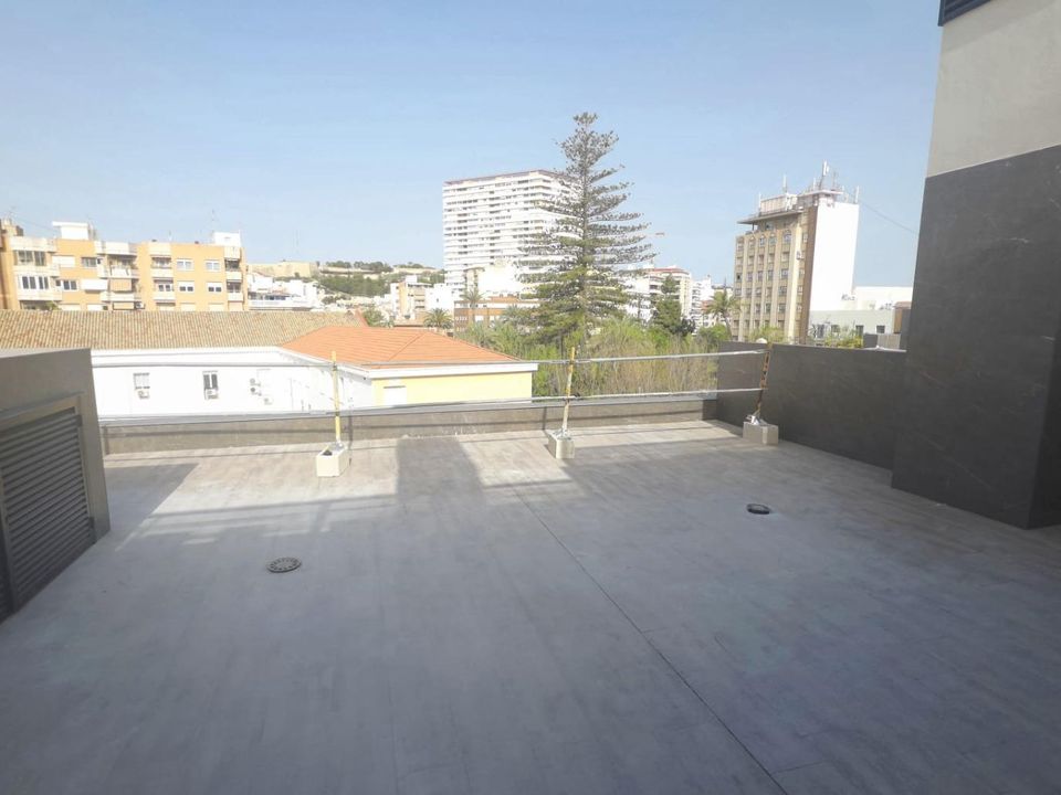 Lejlighed i Alicante, Alicante - foto 3