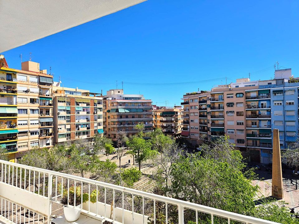 Lejlighed i Alicante, Alicante - foto 4