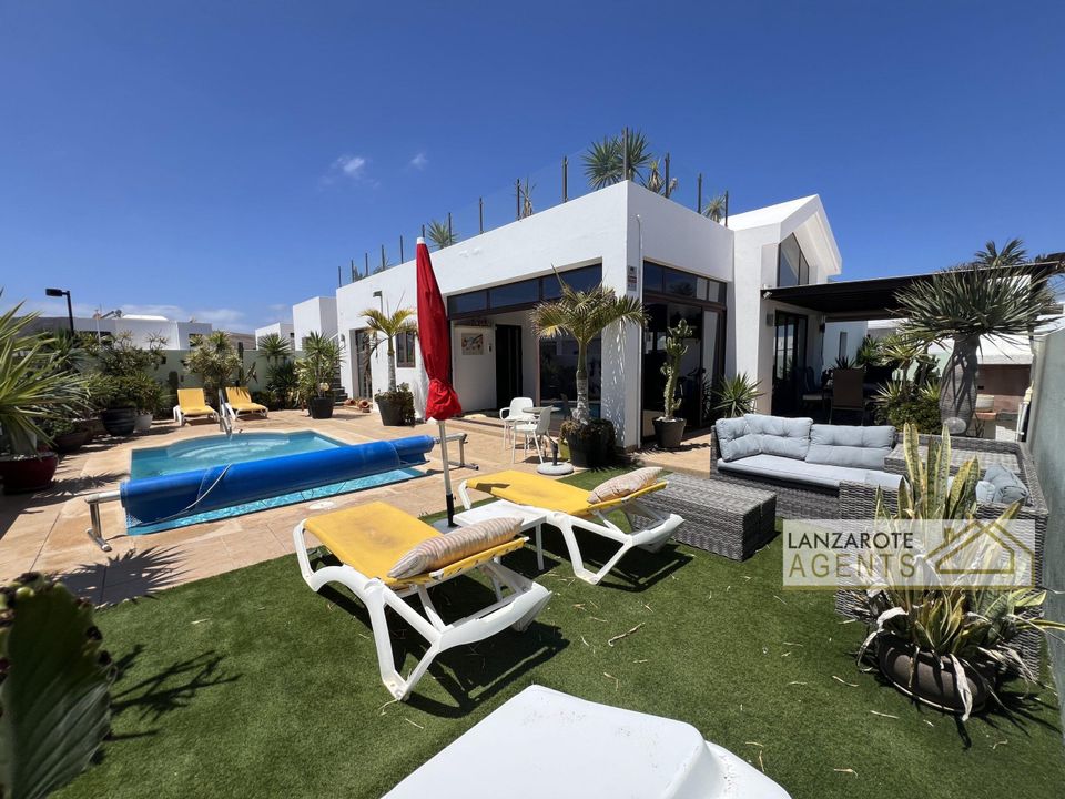 Villa i Playa Blanca (Yaiza), Lanzarote - foto 1