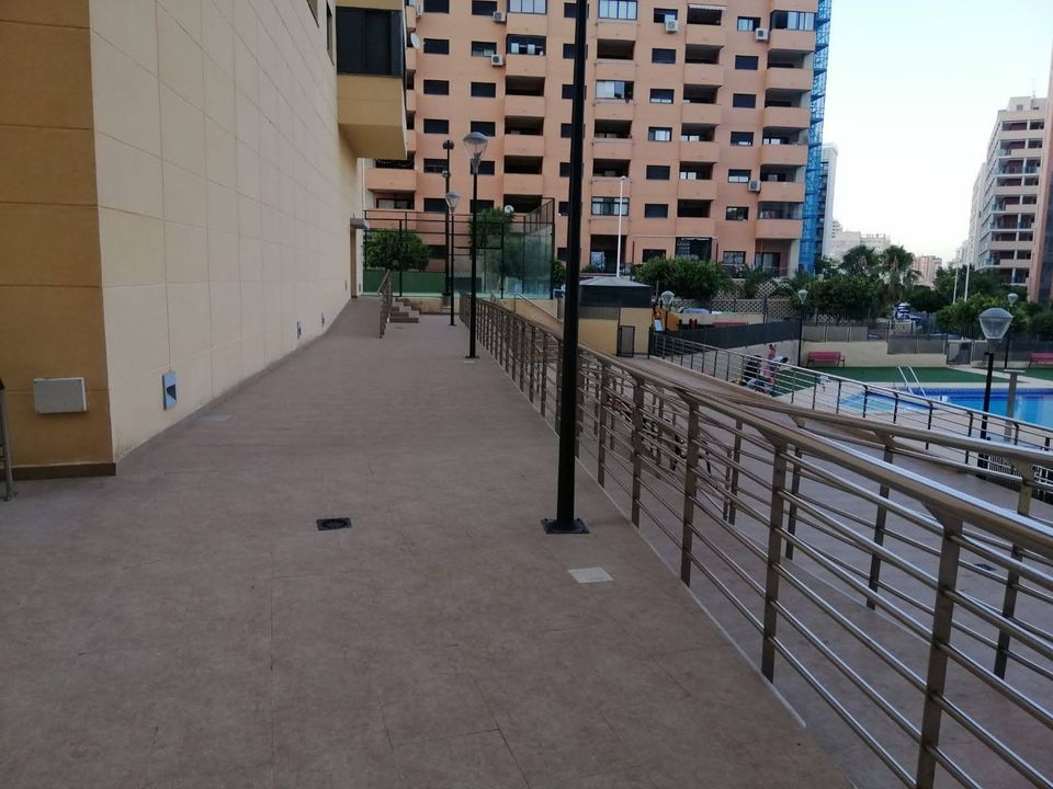 Lejlighed i Villajoyosa, Alicante - foto 5