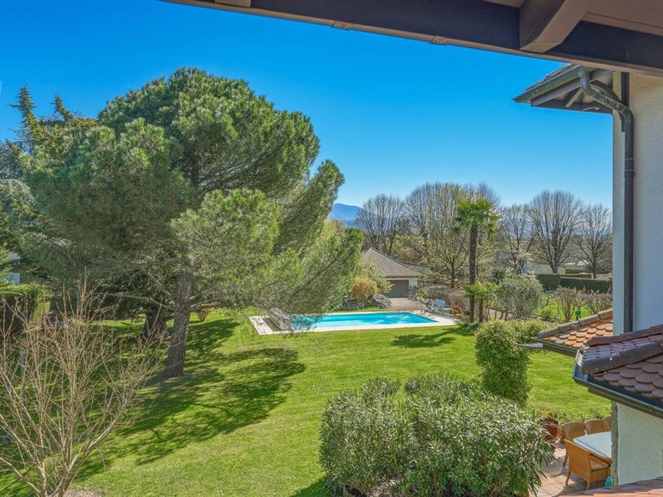 Villa i Thonon-les-Bains, Haute-Savoie - foto 3