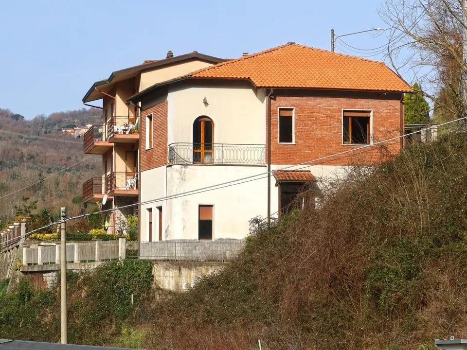 Villa en Fivizzano, Massa and Carrara - foto 2