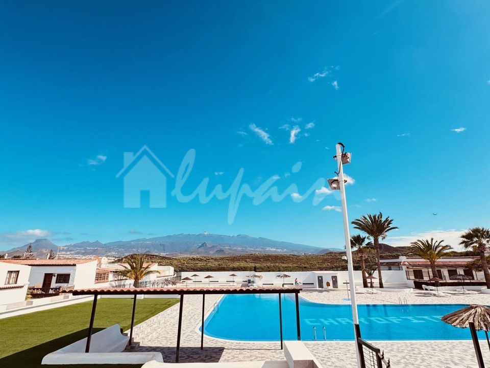 Bungalow i Costa Del Silencio, Tenerife - foto 1