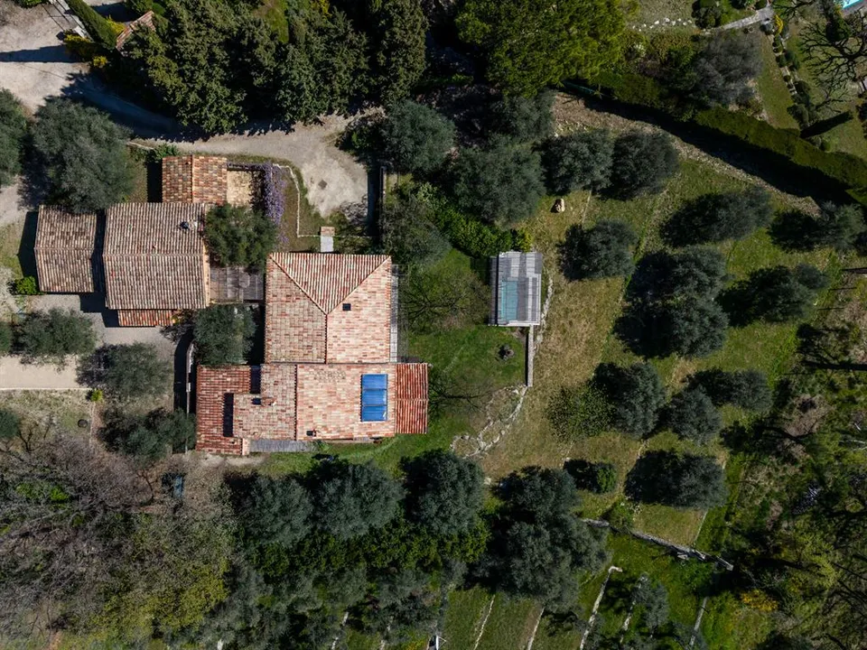 Villa i Chateauneuf-Grasse, Alpes-Maritimes - foto 1