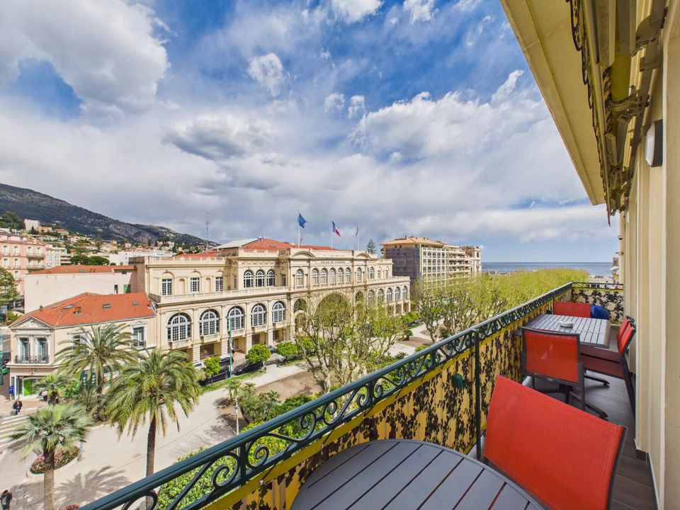 Lejlighed i Menton, Alpes-Maritimes - foto 1