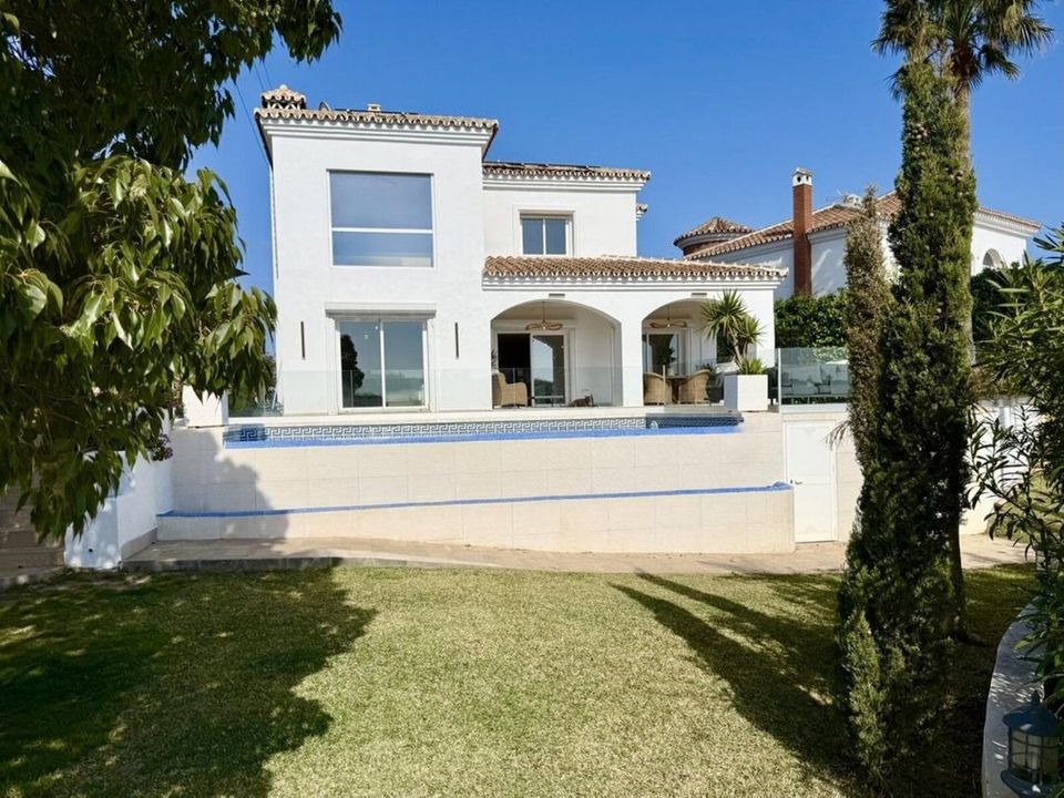 Villa i Riviera Del Sol, Malaga - bilde 1