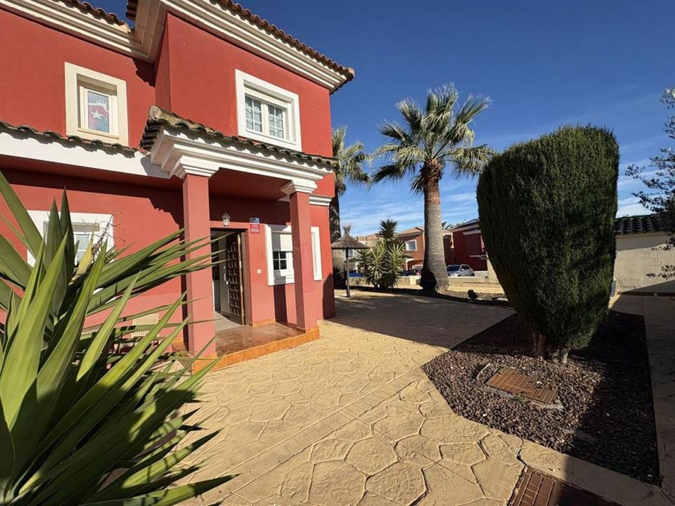 Villa i Altaona Golf Resort, Murcia - foto 1