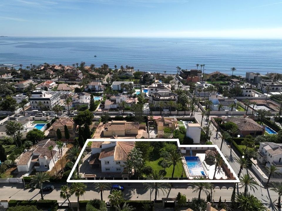 Villa in Cabo Roig, Alicante - foto 2