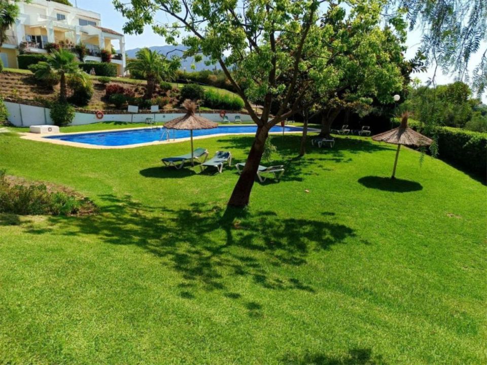 Lejlighed i Benahavis, Malaga - foto 1