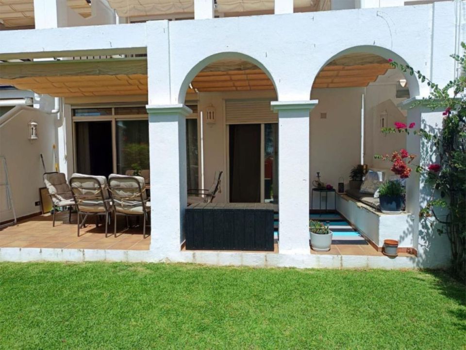 Lejlighed i Benahavis, Malaga - foto 2