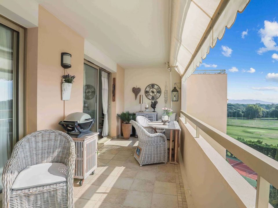 Lejlighed i Mandelieu-la-Napoule, Alpes-Maritimes - foto 1