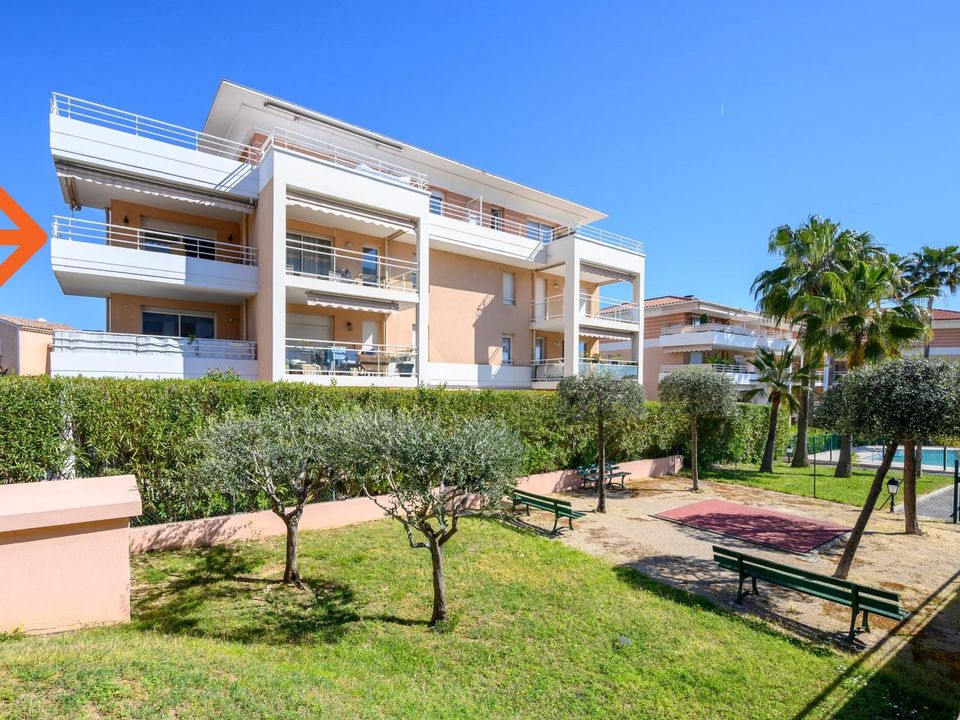 Lejlighed i Antibes, Alpes-Maritimes - foto 1