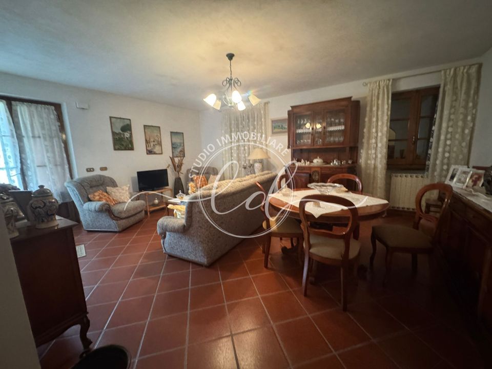 Byhus i Seravezza, Lucca - foto 1