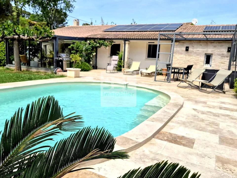Villa i Bagnols-sur-Cèze, Gard - foto 1