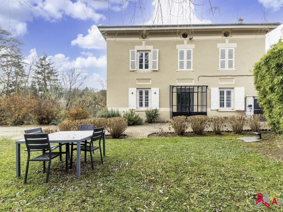 Villa i Charbonnières-les-Bains, Rhone - foto 2