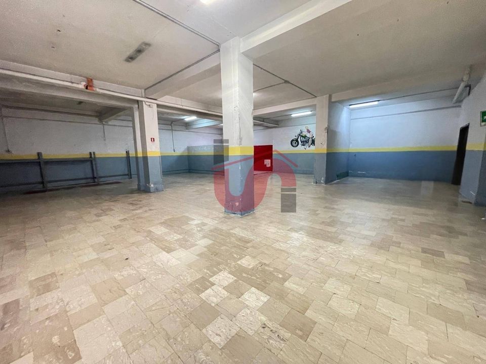L'establiment comercial a Benevento, Benevento - foto 1