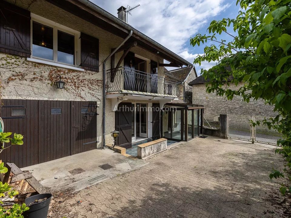 Villa i Groslee-Saint-Benoit, Ain - foto 1