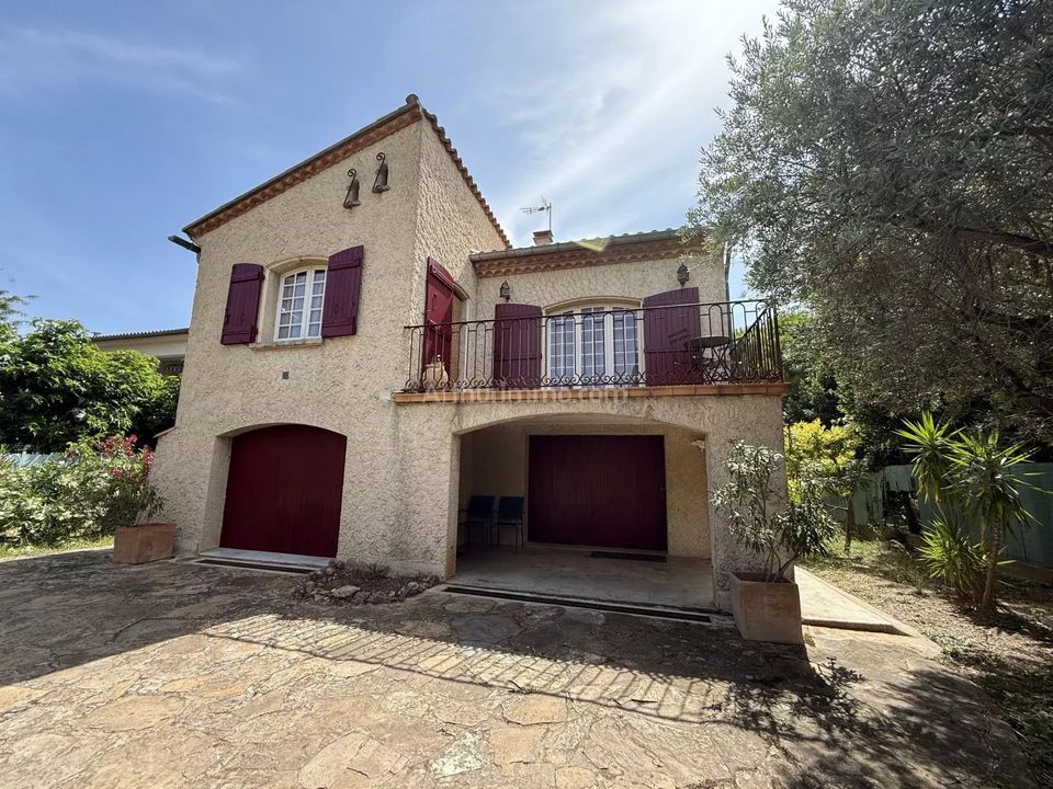 Villa en Clermont l'Herault, Herault - foto 1