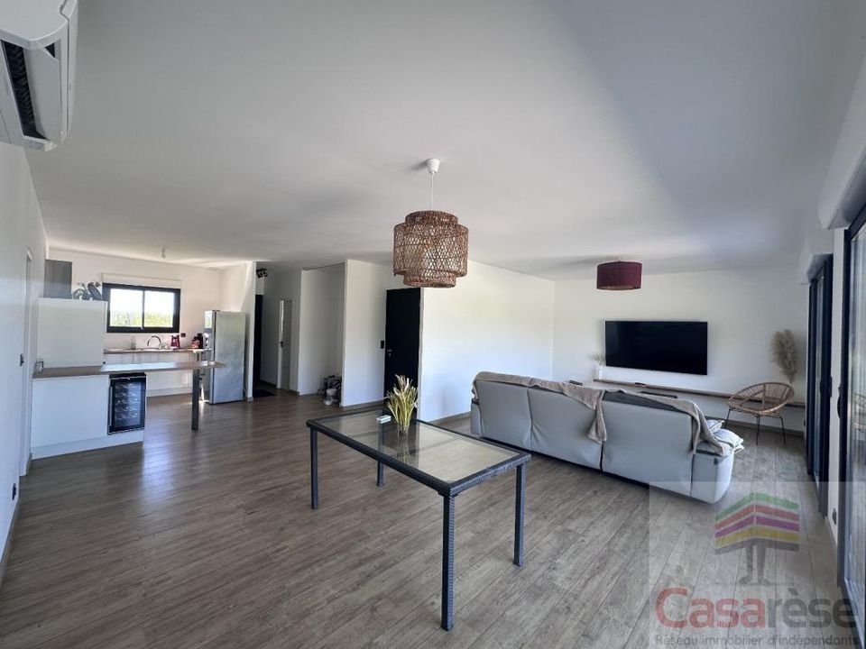 Villa - Concots, Lot - photo 3