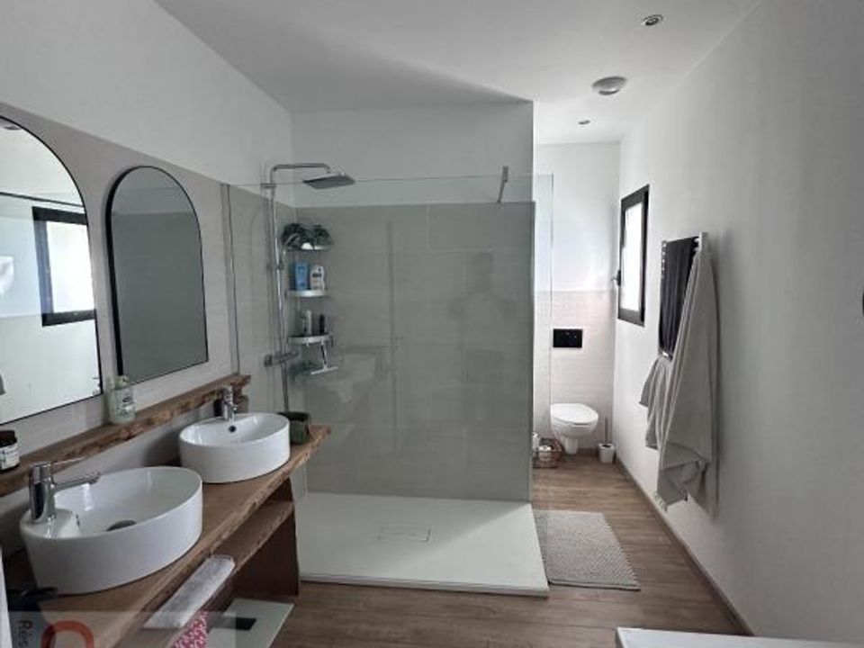 Villa - Concots, Lot - photo 5