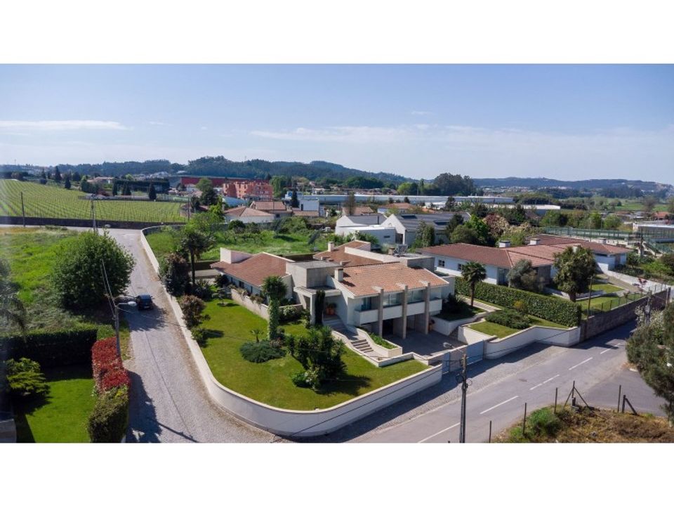 Villa i Vila Nova de Famalicao, Braga - foto 1
