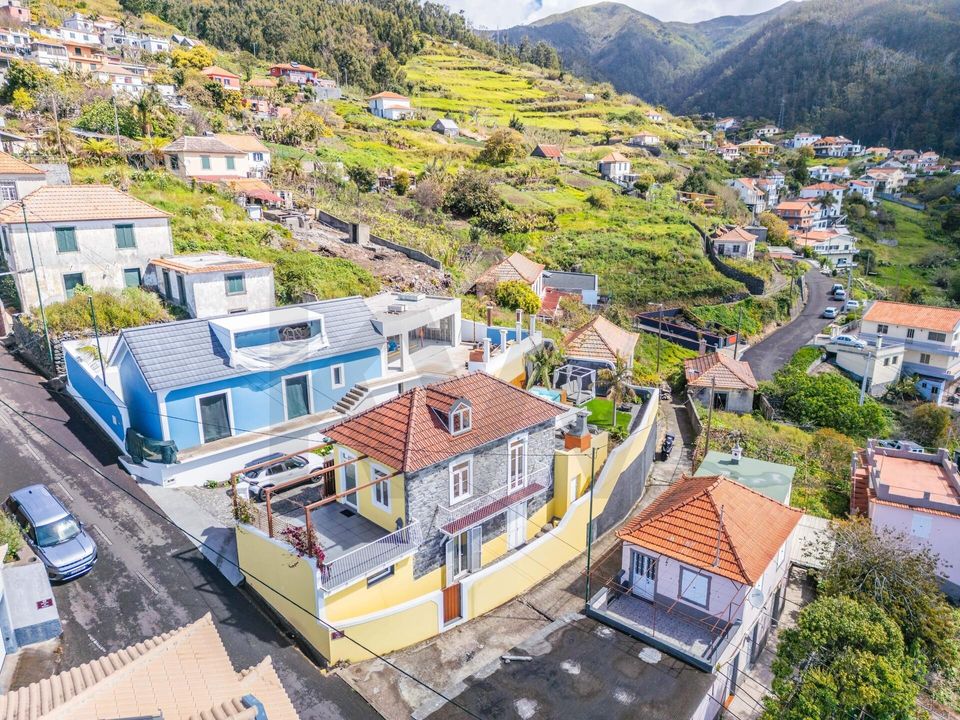 Stadthaus in Calheta, Madeira - Foto 1