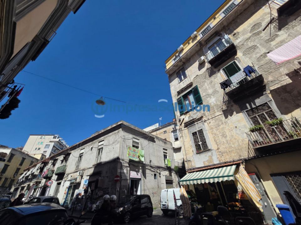 Erhvervsejendom i Naples, Naples - foto 1