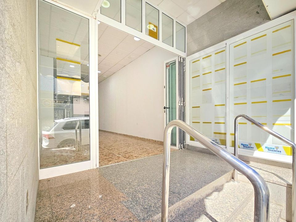 L'establiment comercial a Arguineguin, Gran Canaria - foto 4