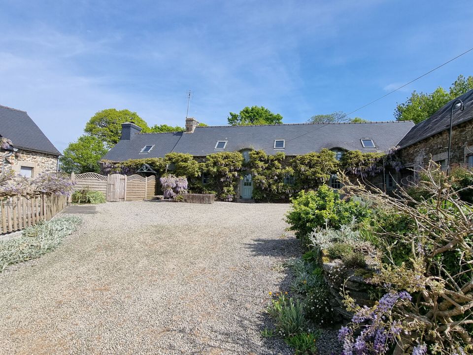 Villa i Saint-Martin-Des-Pres, Cotes-d'Armor - bilde 1