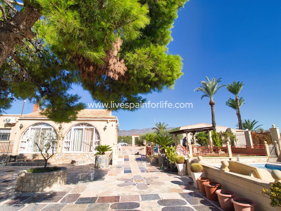 Landejendom i Crevillent, Alicante - foto 1