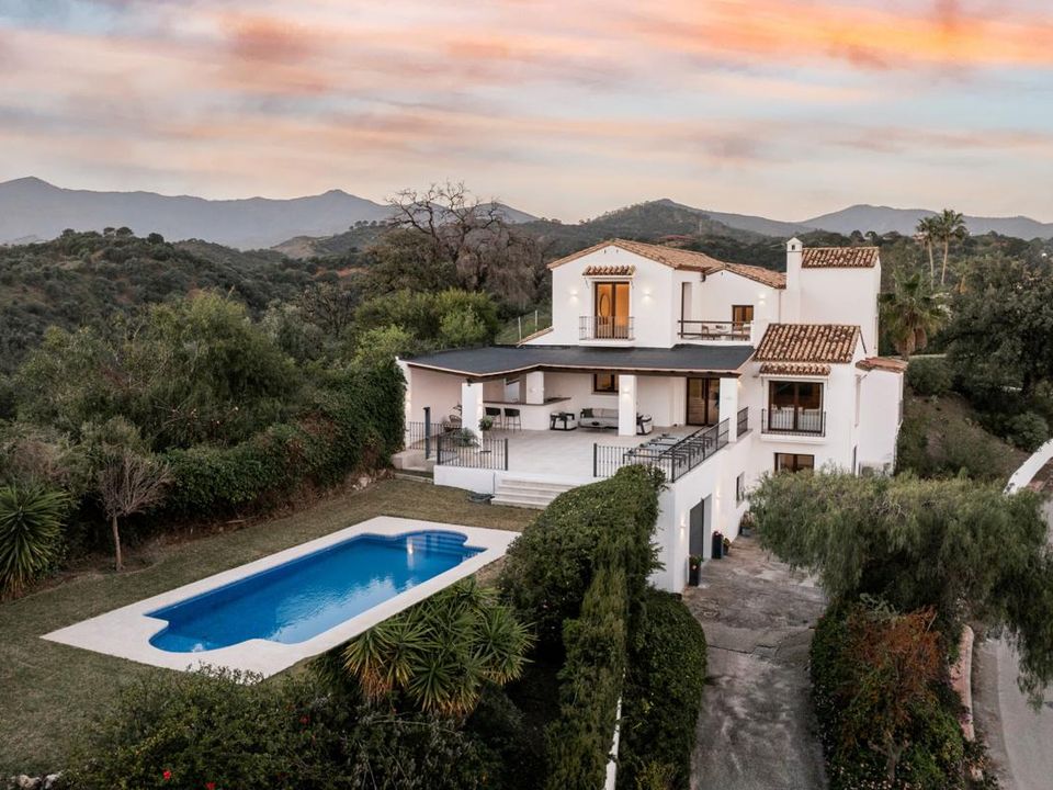 Villa i Estepona, Malaga - foto 1