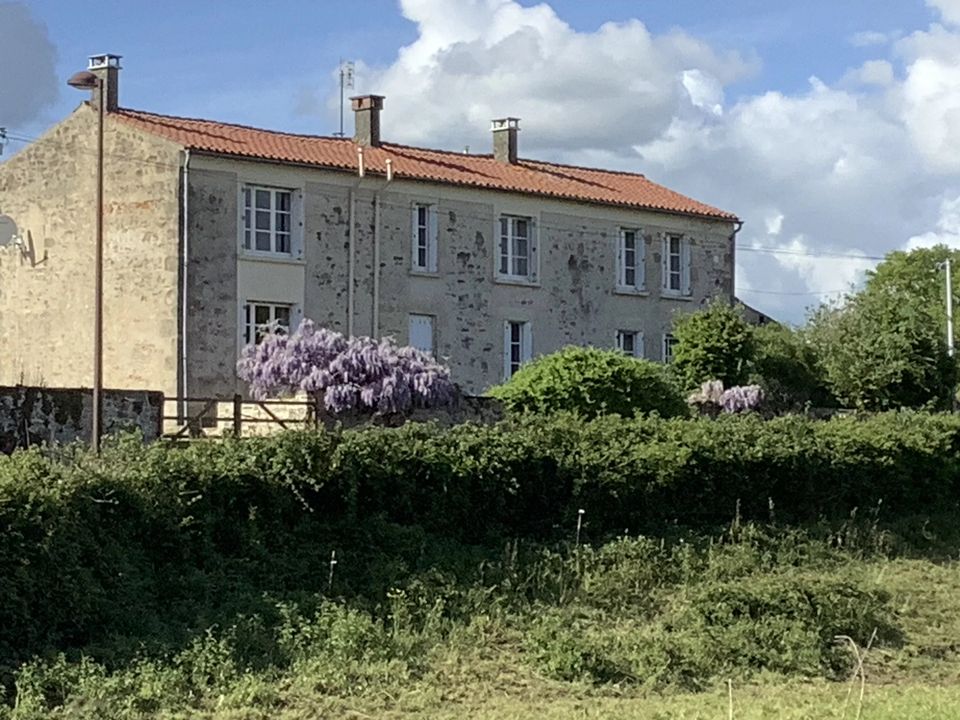 Villa a Saint-Cyr-des-Gats, Vendee - foto 1