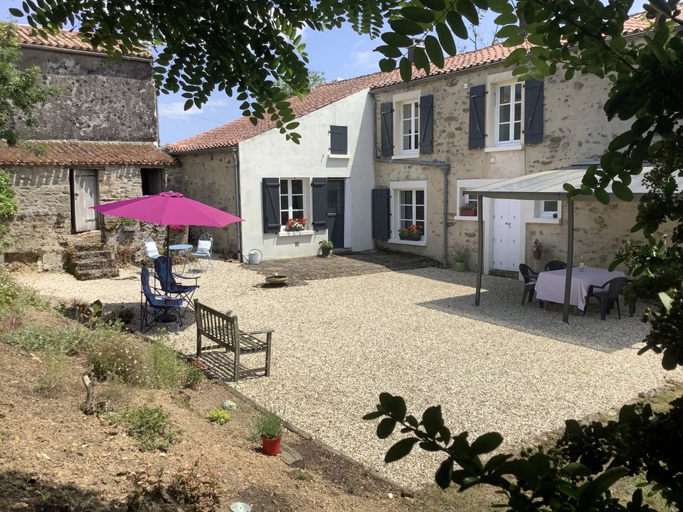 Villa a Saint-Cyr-des-Gats, Vendee - foto 2