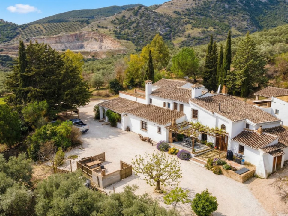 Villa i Malaga city, Malaga - foto 1